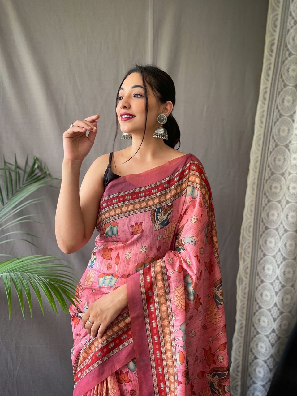 Women's Artistic Terracotta Orange Linen Saree with Kalamkari Inspired Print & Tassel Detailing – Perfect for Casual Festivities & Cultural Events - Image 6